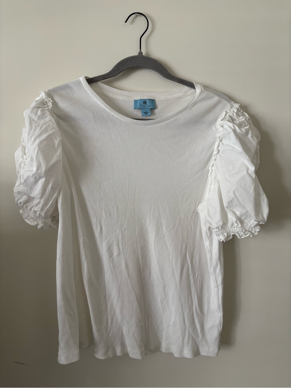 CeCe White Puff-Sleeve Crewneck Top